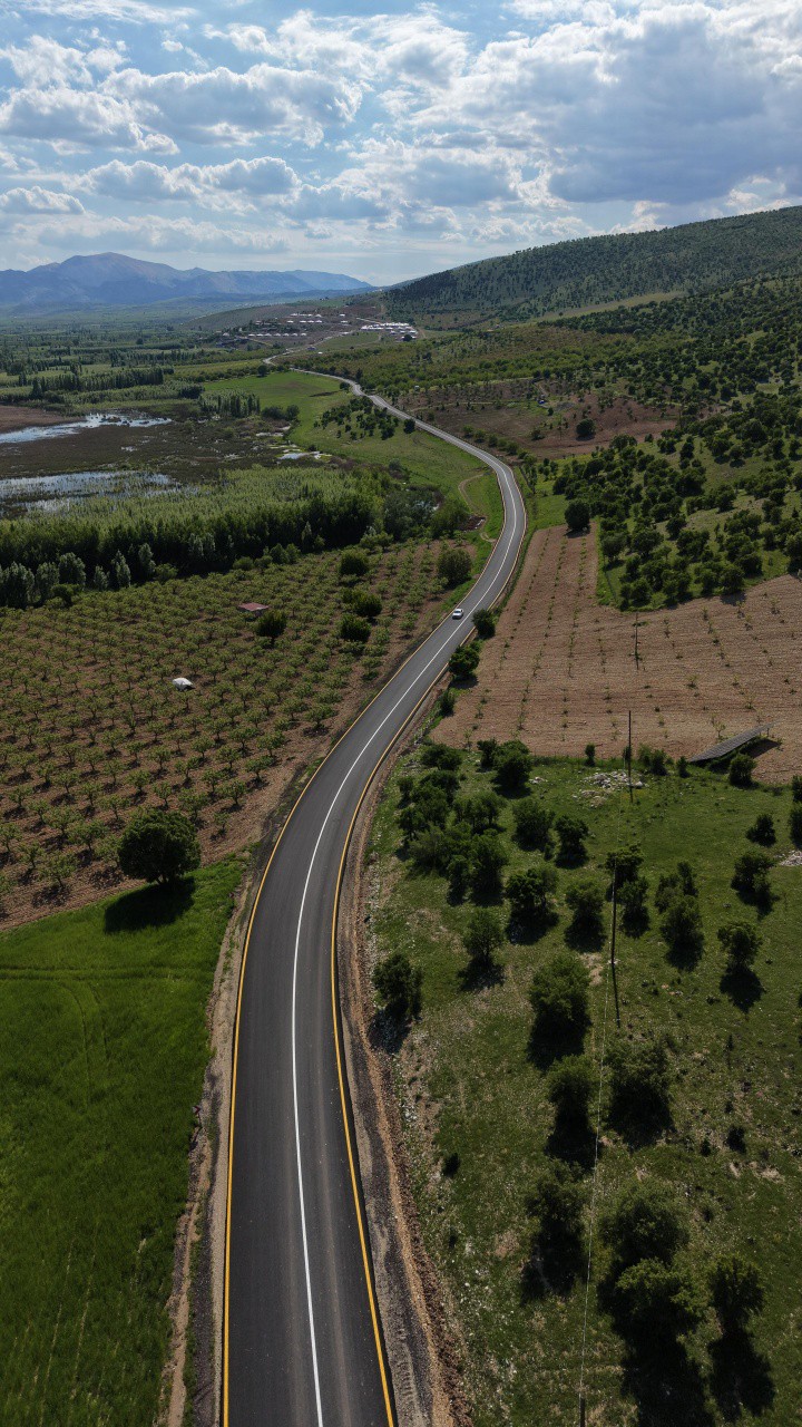 Adıyaman'da Köy Yollarında Asfalt Çalışmaları Hızlandı
