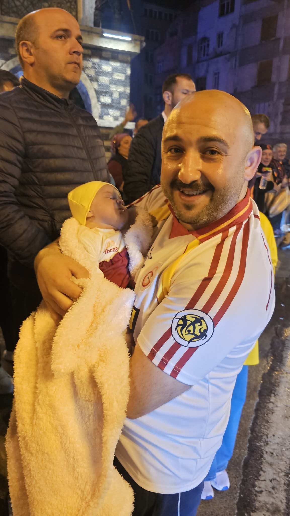 Galatasaray Şampiyon Oldu, Zonguldak Sokakları Coştu