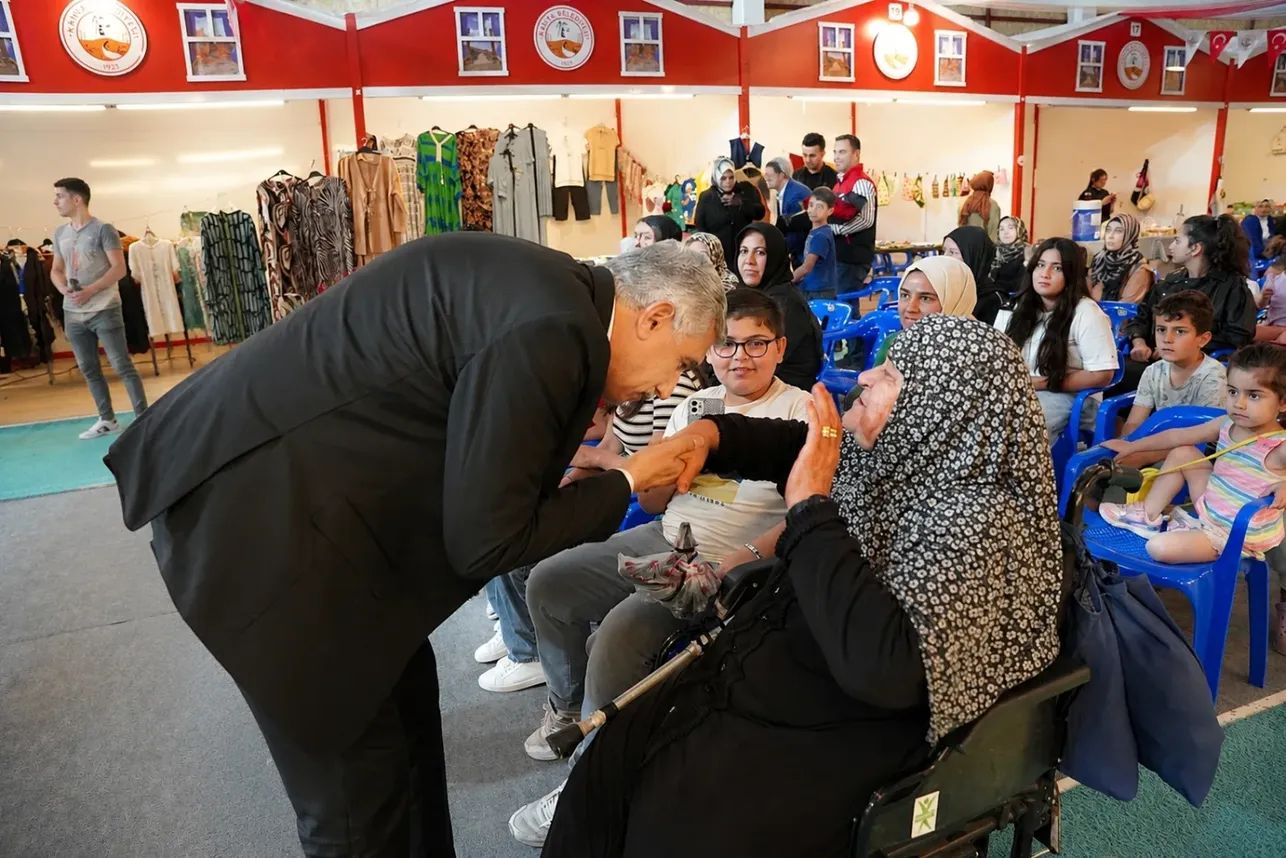 Başkan Hallaç'tan Anneler Günü Mesajı