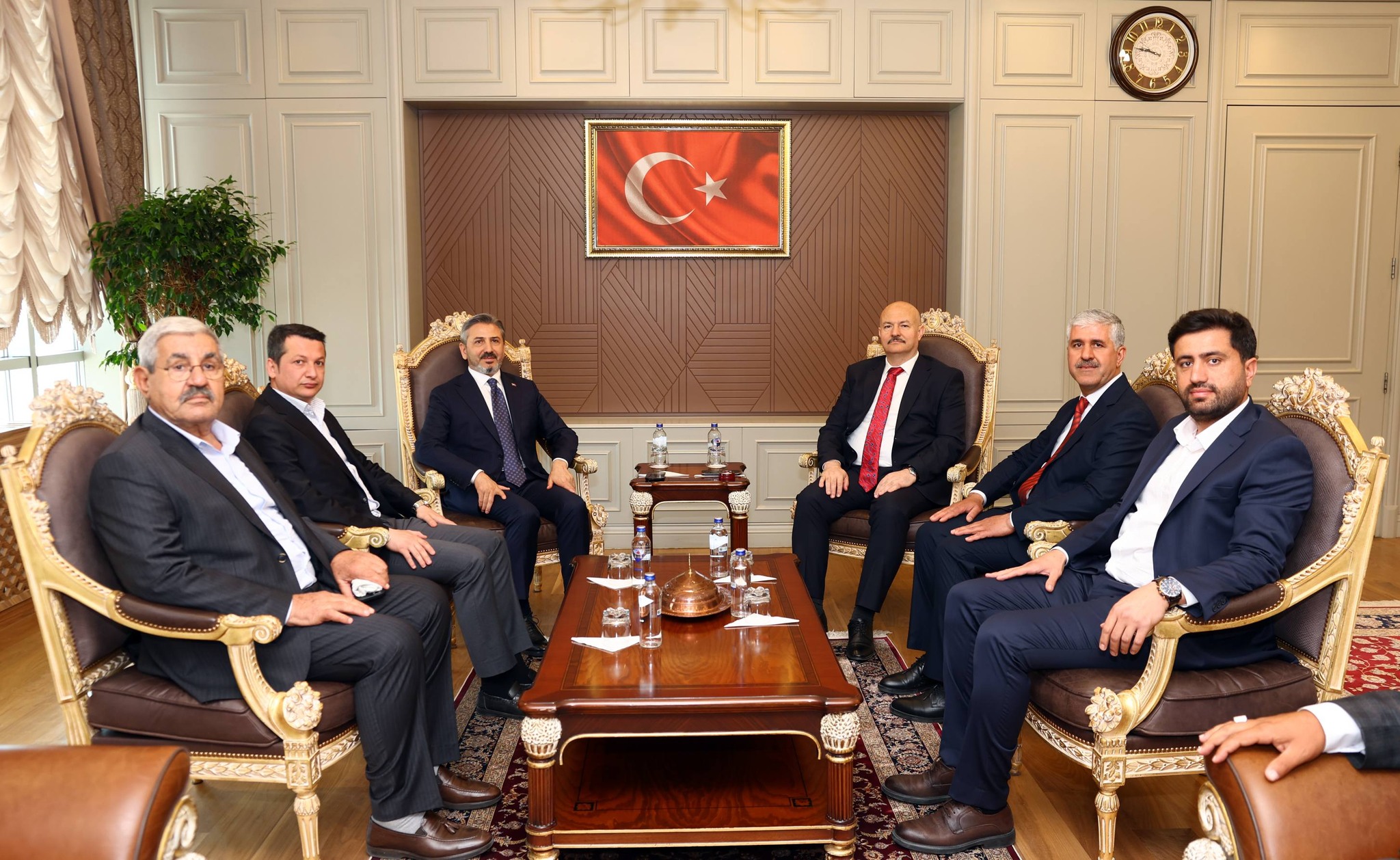 Bakan Yardımcısı Adıyaman Valisi'ni Ziyaret Etti