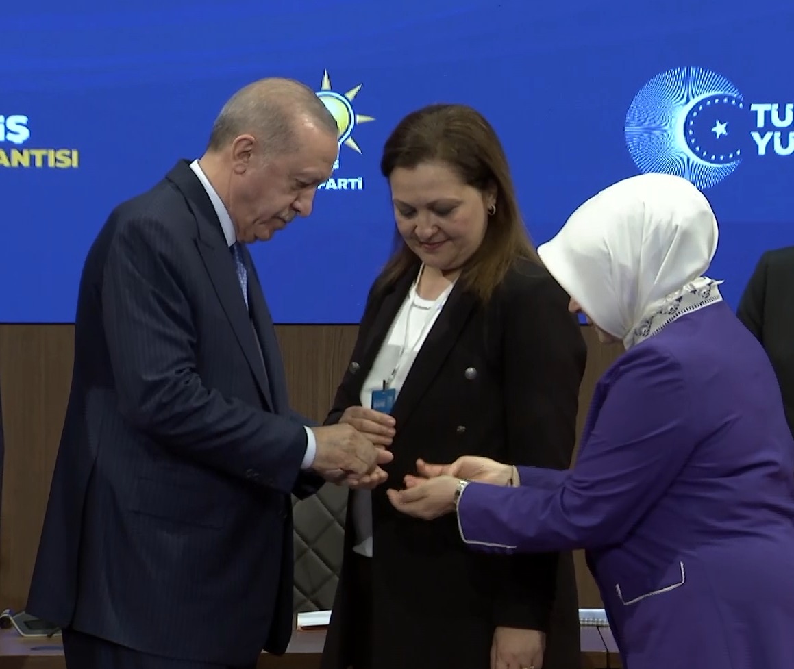 Afyonkarahisar Belediye Başkanı AK Parti'ye Katıldı