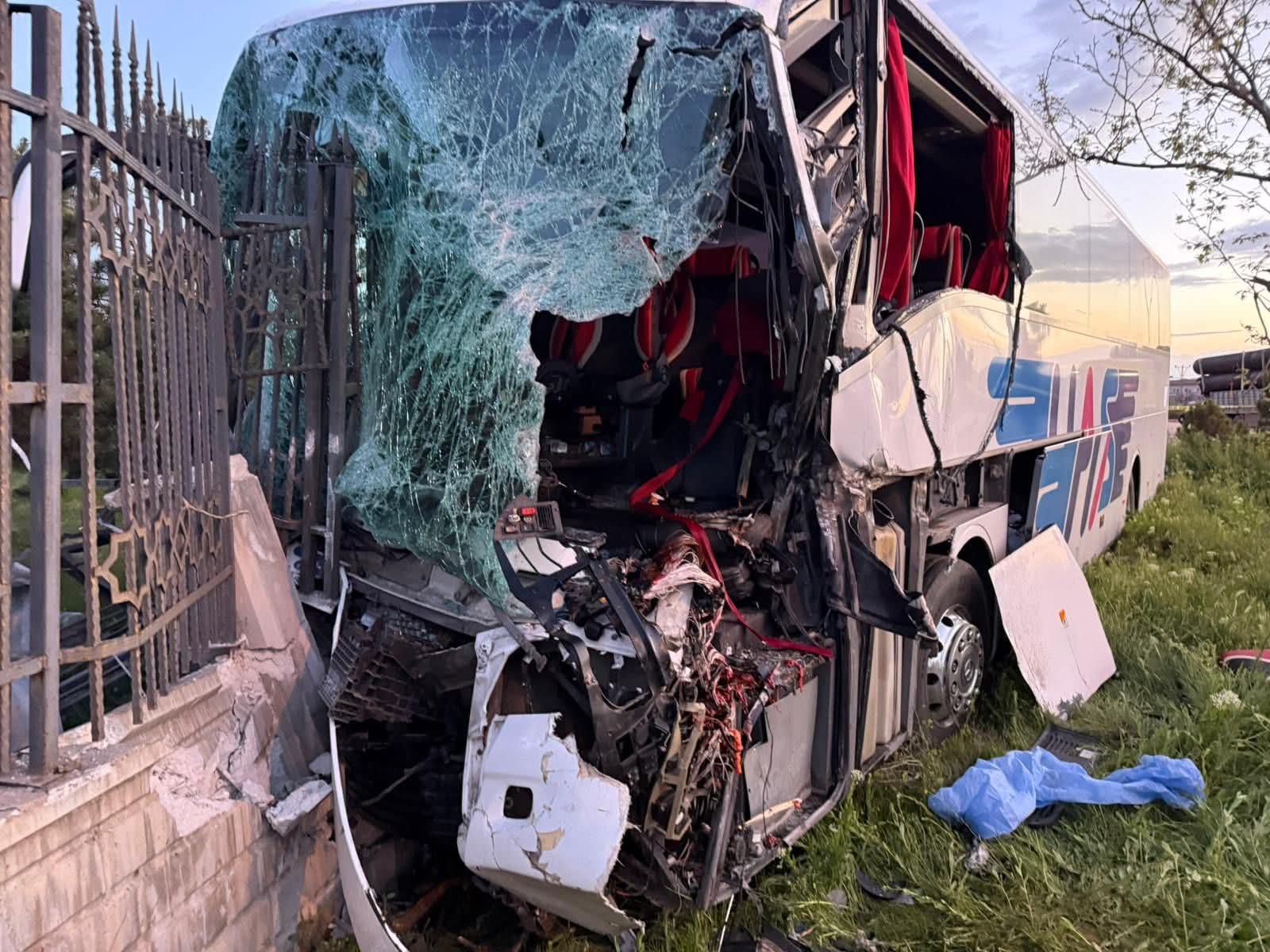 Konya'da Otobüs Kazası: 1 Ölü, 8 Yaralı