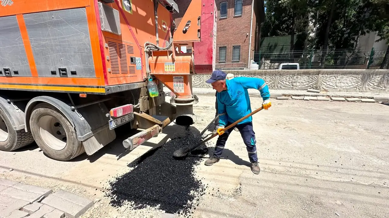 Adıyaman Belediyesi'nin Altyapı Çalışmaları Devam Ediyor