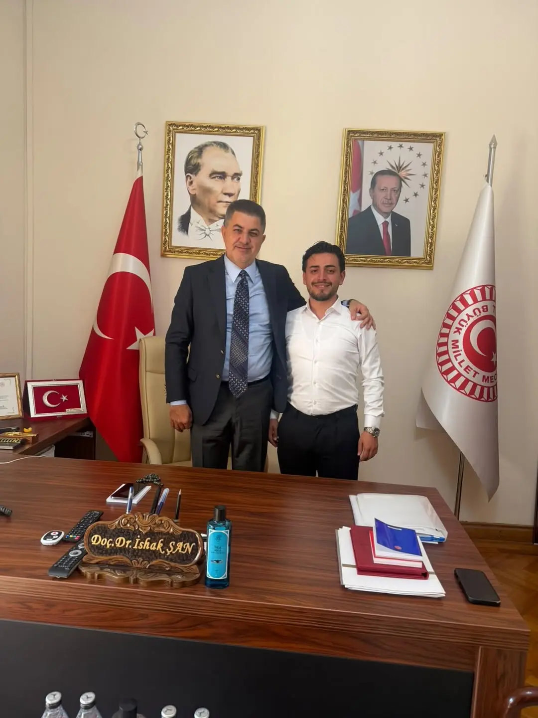 TBMM Başkanlık Divan Katip Üyesi Doç. Dr. İshak Şan'dan Yusuf Atik'e Teşekkür