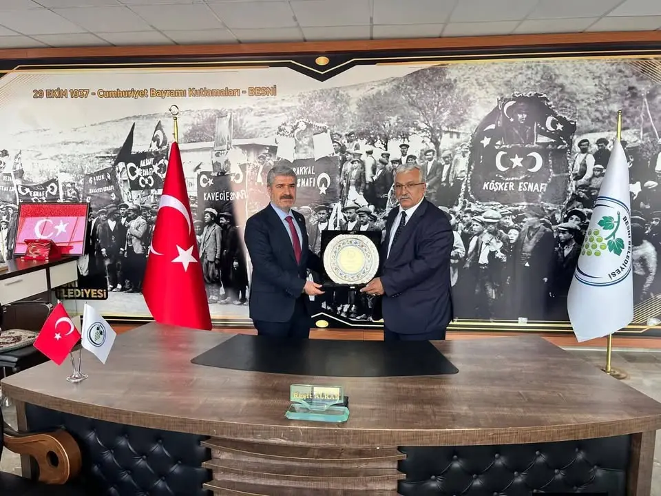 Besni Belediyesi'nden Gaziantep Besnililer Eğitim, Kültür ve Dayanışma Derneği'ne Ziyaret