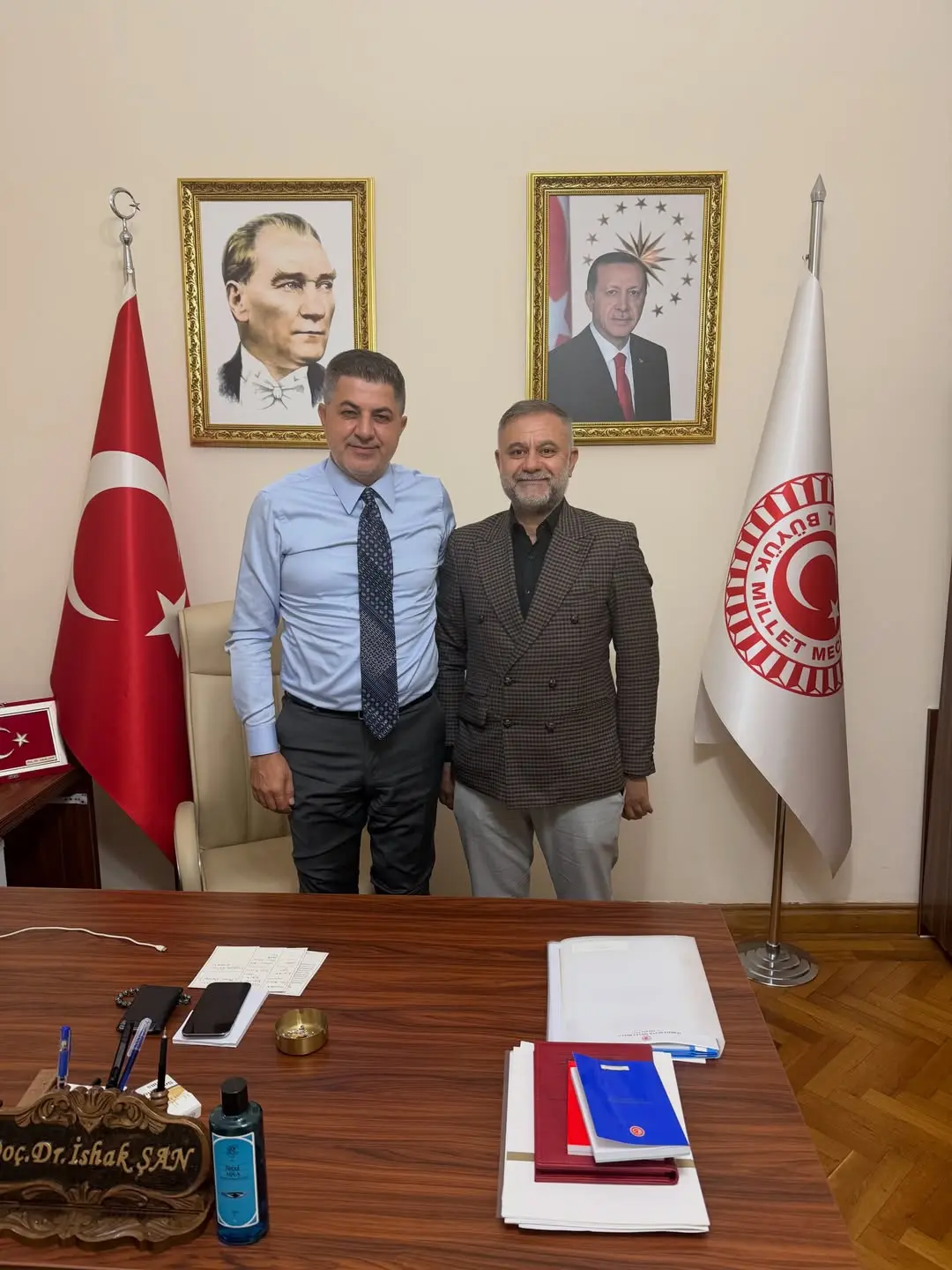 TBMM Başkanlık Divanı Katip Üyesi Doç. Dr. İshak Şan'dan Teşekkür Mesajı