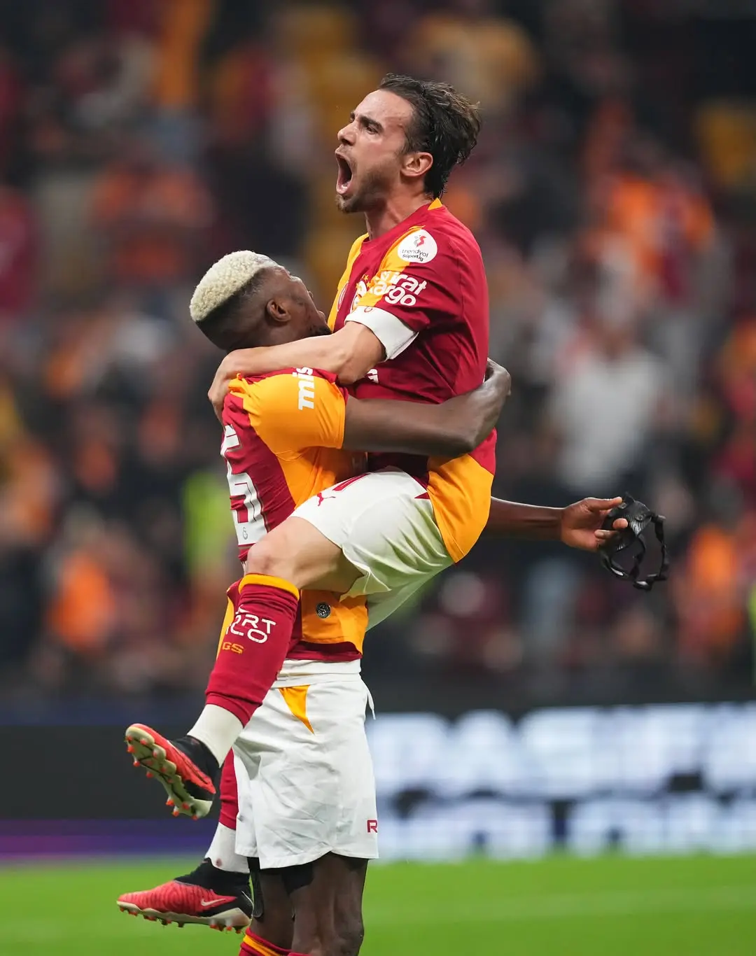 Galatasaray Ailesine Günaydın