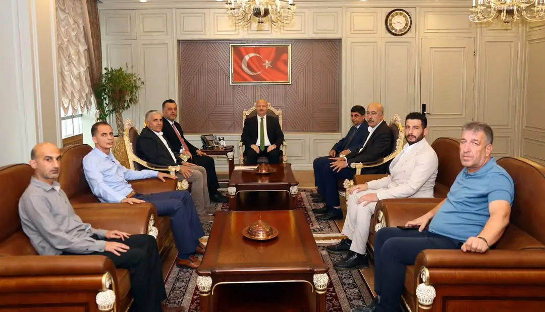 Adıyaman Valiliği, Vali Abdullah Küçük'ün Malatya Basın İlan Kurumu Şube Müdürü Haşim Poyraz'ı Kabul Ettiği Ziyareti Hakkında