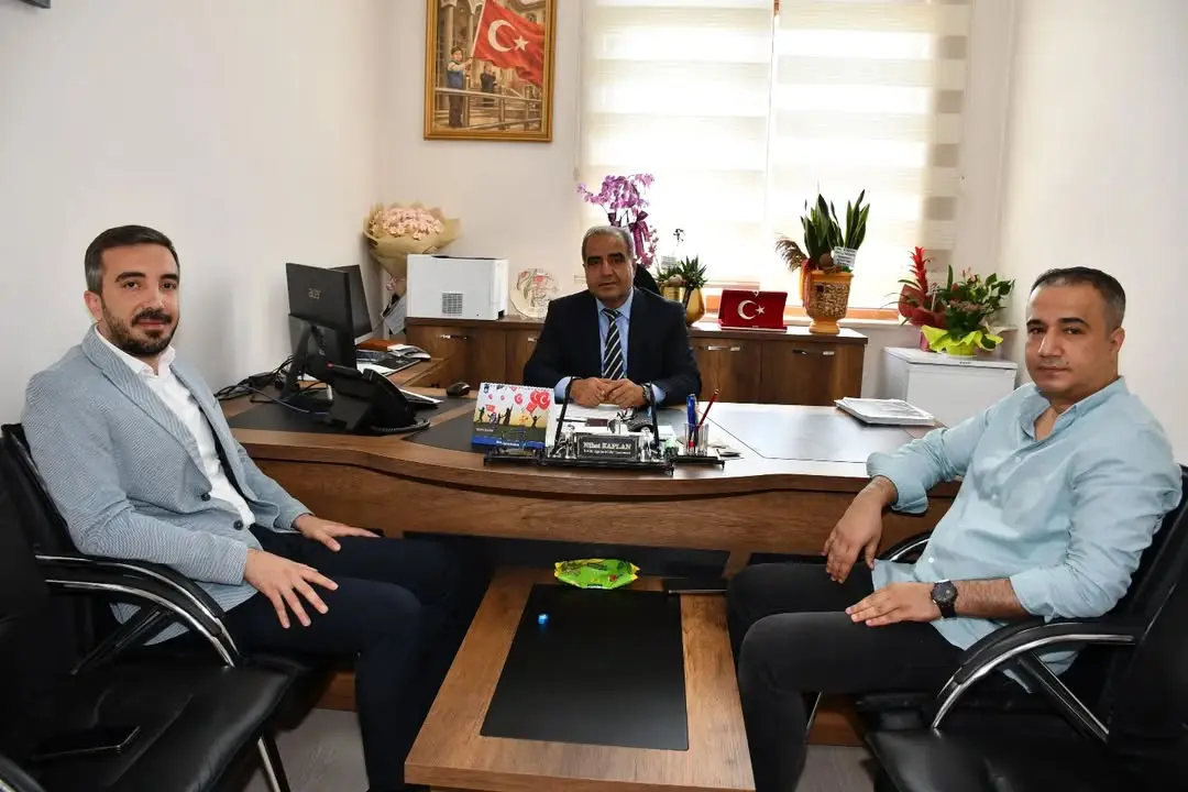 Adıyaman Ticaret ve Sanayi Odası Yöneticilerinden Milli Eğitim Müdür Yardımcısına Nezaket Ziyareti