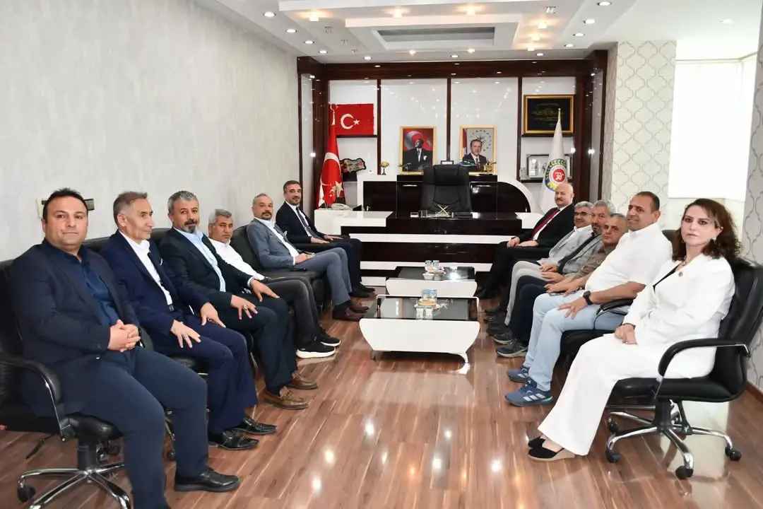Adıyaman Valisi Abdullah Küçük, Ticaret ve Sanayi Odası'nı Ziyaret Etti