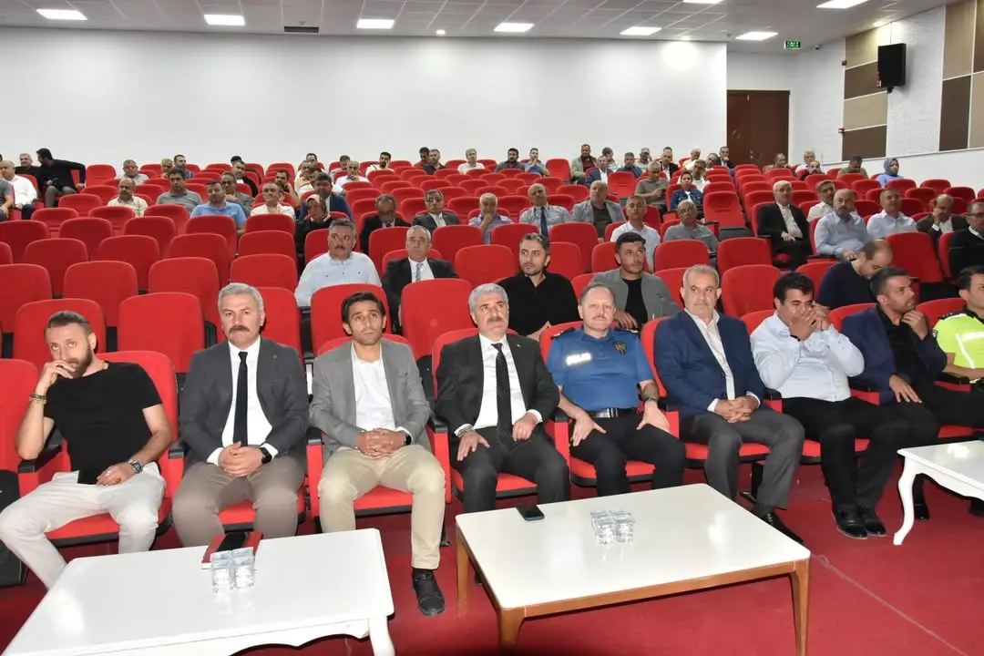 Besni Belediyesi'nin Aşırıcılık Faaliyetleri Seminerine Katılımı