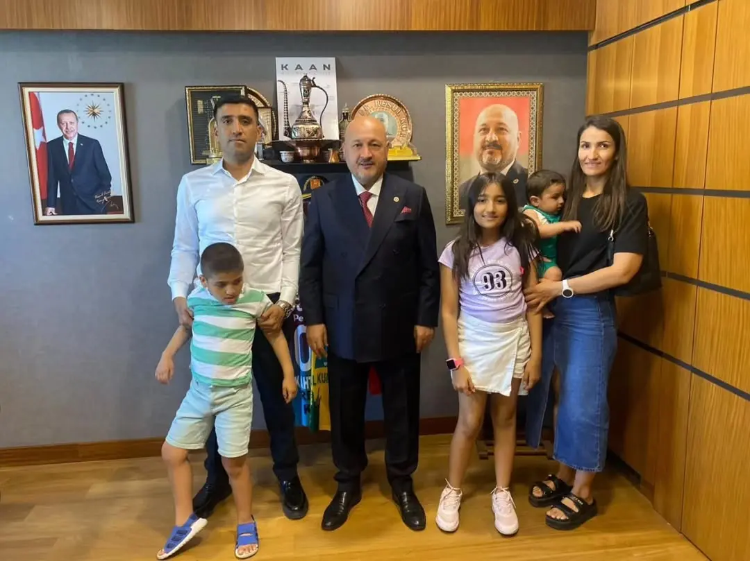 TBMM Plan ve Bütçe Komisyonu Üyesi Resul Kurt'tan Adıyaman Kömür Belediye Başkanı'na Teşekkür