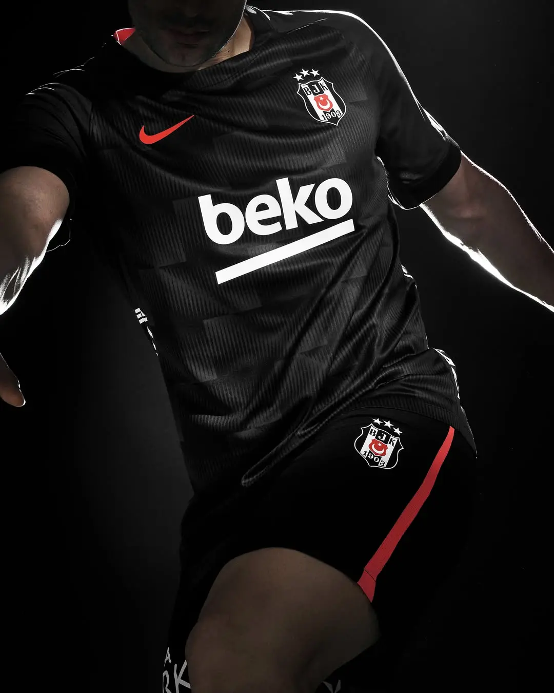 Beşiktaş'ın Yeni Forma Kitinin Tanıtımı