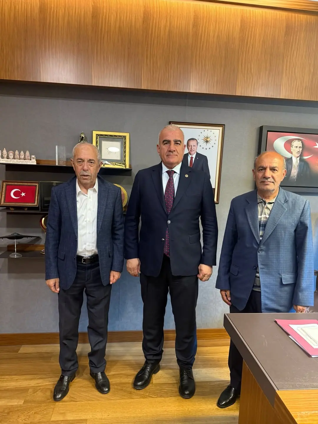 TBMM'de Görüşme: Çelikhan Belediye Başkanı Mustafa Bulut Ziyarette Bulundu
