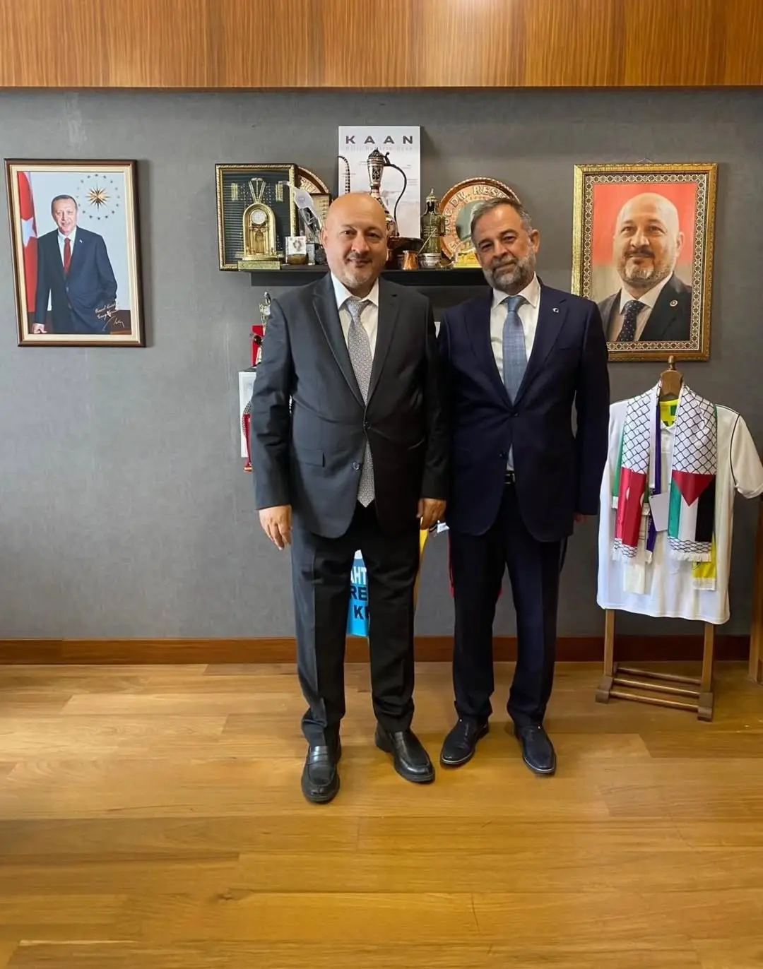 TBMM Plan ve Bütçe Komisyonu Üyesi Resul Kurt, Adıyaman Belediye Meclis Üyesi İmam Aslan'ı Ziyaret Etti