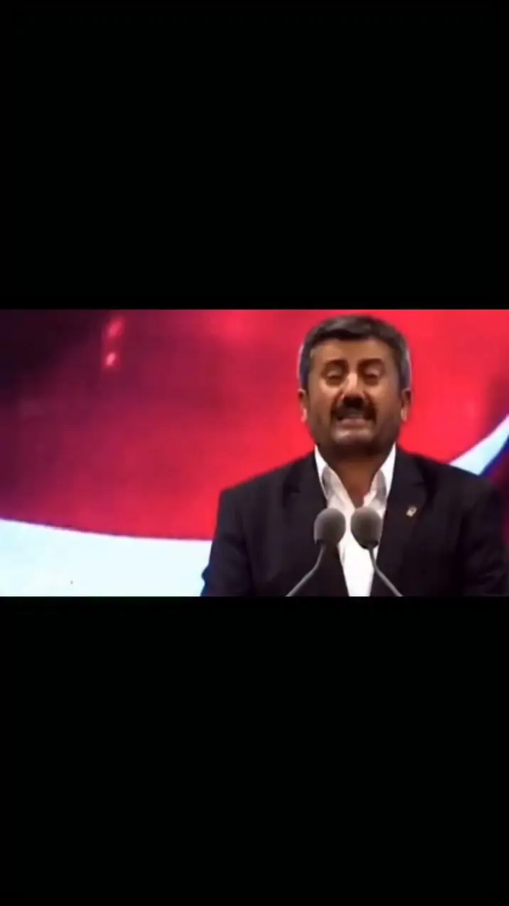 Besni Esnafına Bayrak Takdimi