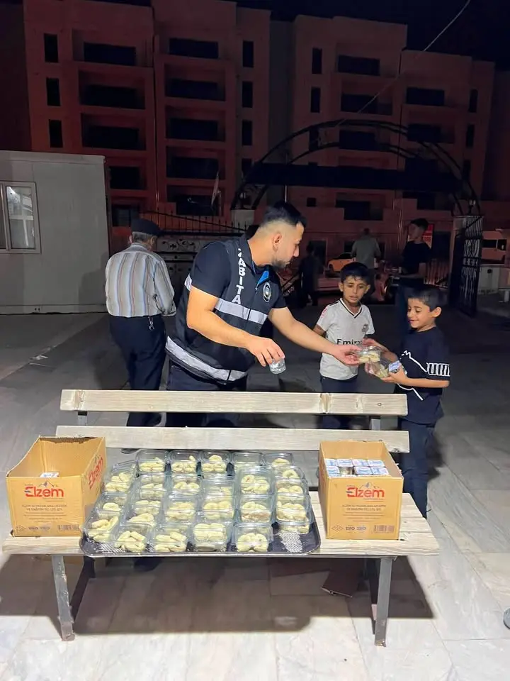 Besni Belediyesi'nin Mevlid Kandili'ne Özel Kandil Simidi İkramı