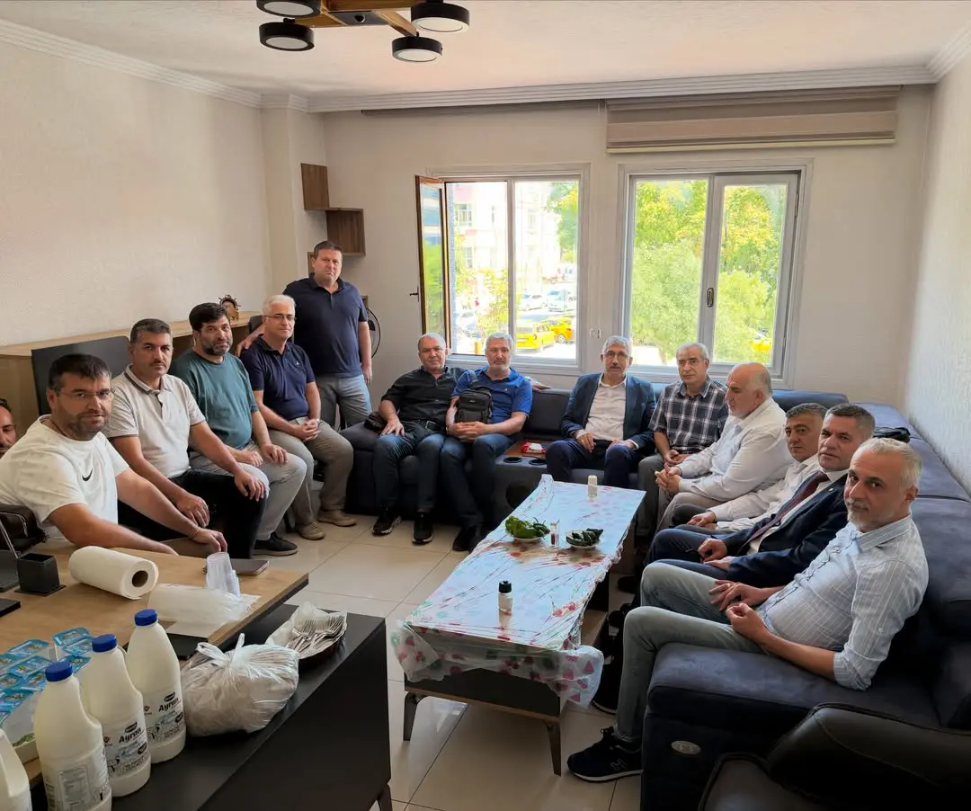 Kahta Belediye Başkanı Mehmet Can Hallaç, Konya Adıyamanlılar Derneği'nden Gelen Davete Katıldı