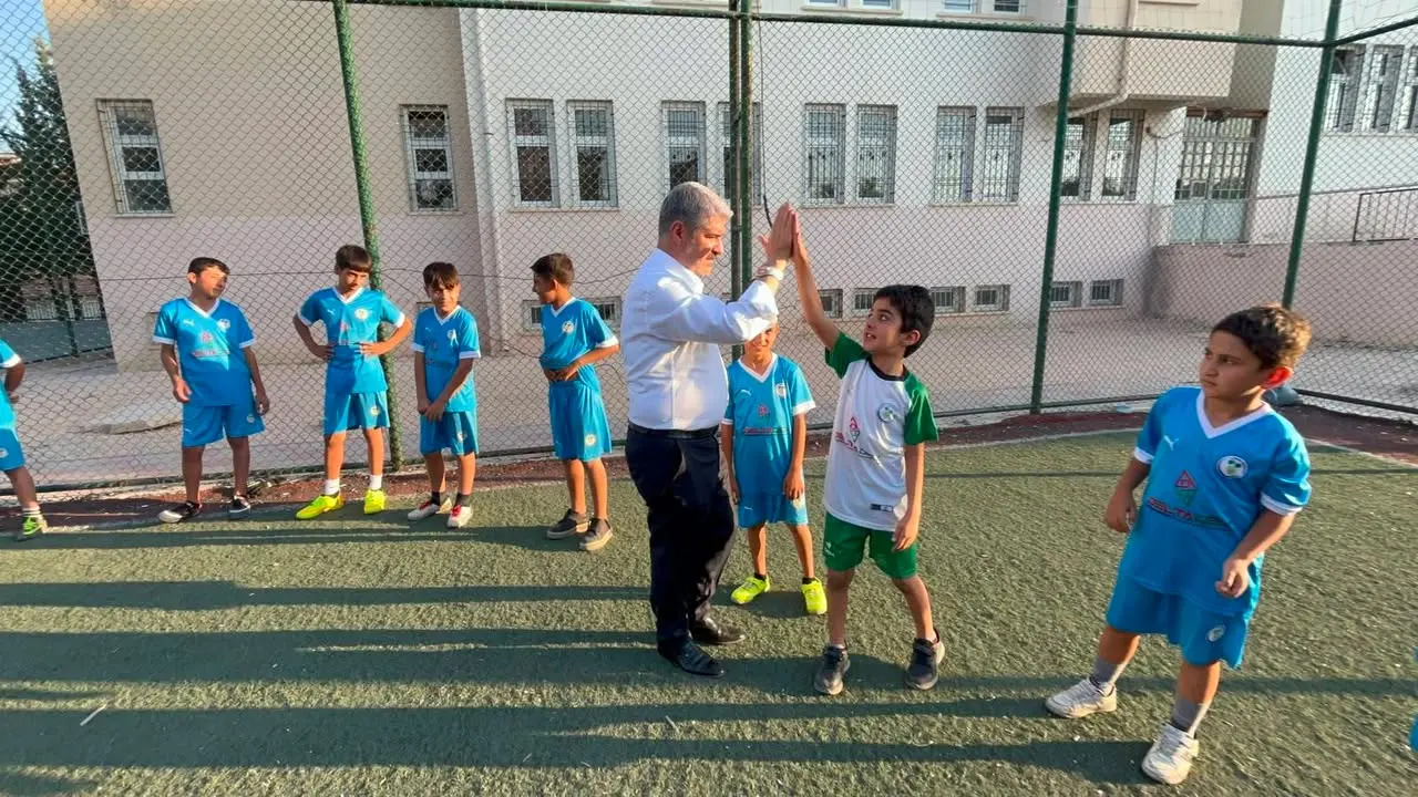 Besni Belediyesi'nin Yaz Spor Okulu Kursu Ziyareti