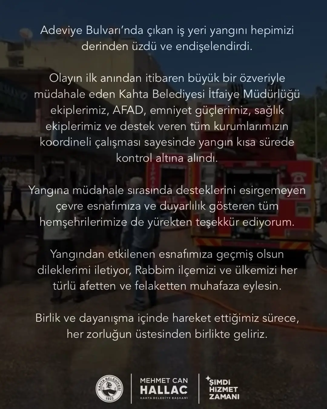 Kahta Belediyesi İtfaiye Müdürlüğü Ekipleri Adeviye Bulvarı'ndaki İş Yeri Yangınına Müdahale Etti