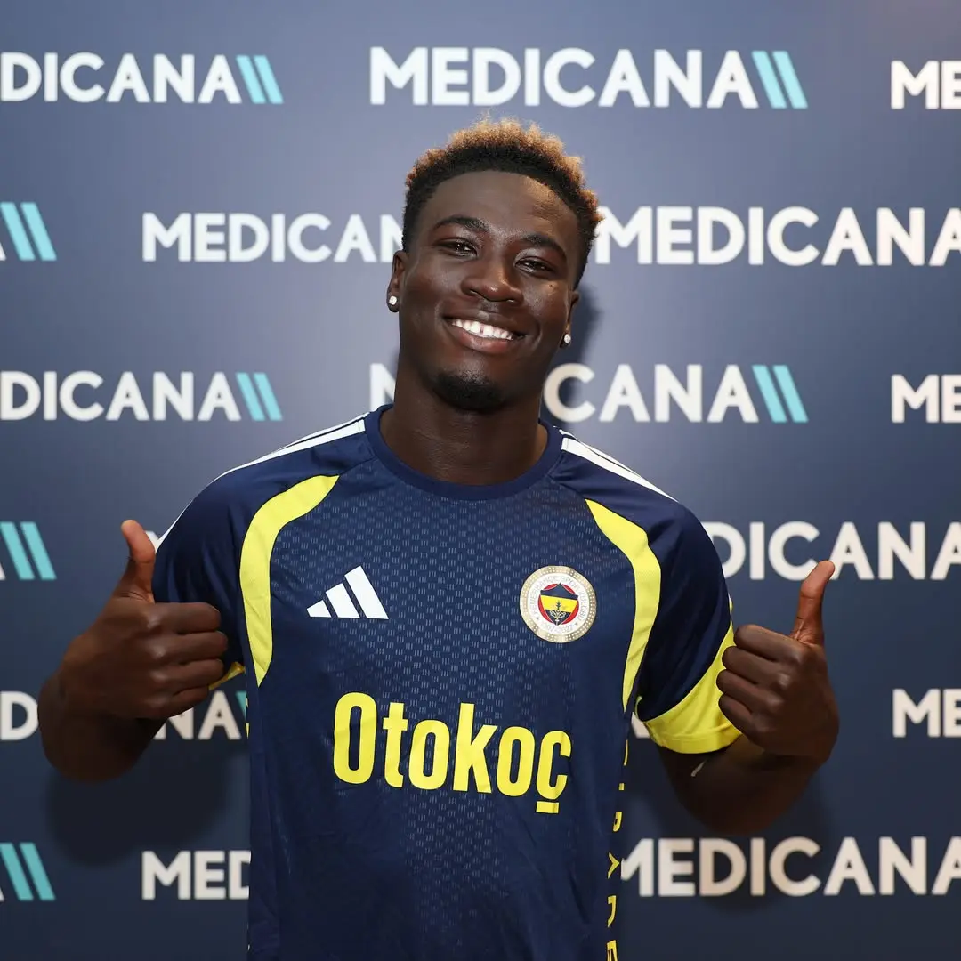 Fenerbahçe'nin Yeni Transferi Kojo Peprah Oppong, Medicana Ataşehir Hastanesi'nde Sağlık Kontrolünden Geçti