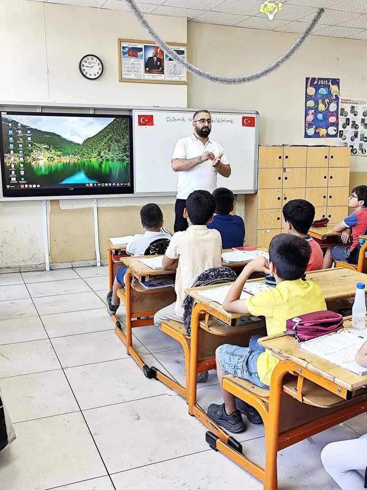 Kahta Müftülüğü'nün Paylaşımı: Hürriyet İlkokulu'nda Gençliğe Değer Projesi Programı Gerçekleştirildi