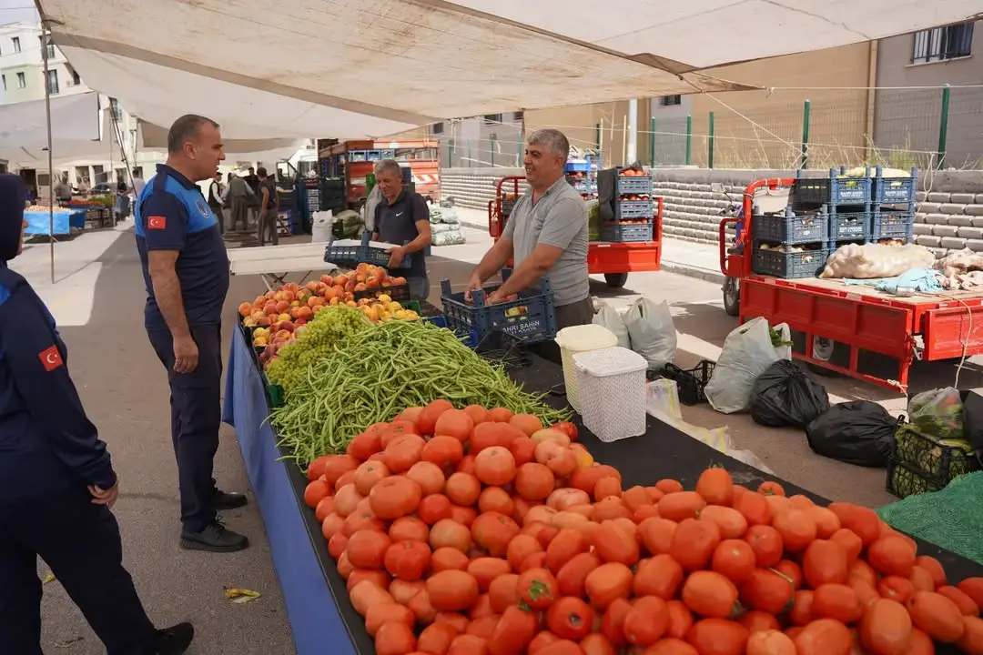Kahta Belediyesi'nin Yeni Hizmeti: Salkımbağı TOKİ Semt Pazarı