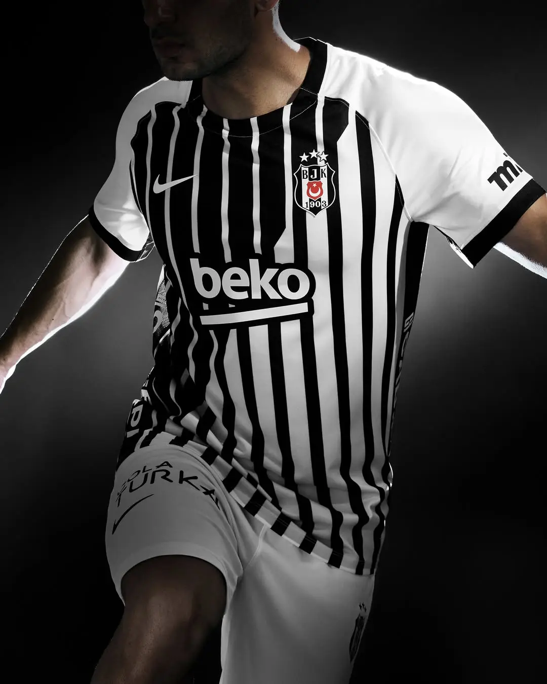 Beşiktaş JK Forma Kitleri Karşılaştırması