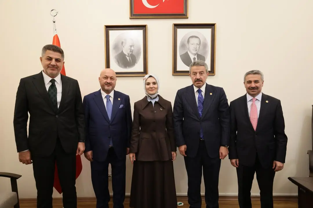 TBMM İnsan Hakları İnceleme Komisyonu Üyesi Avukat Mustafa Alkayış'tan Aile ve Sosyal Hizmetler Bakanı Mahinur Özdemir Göktaş Ziyareti