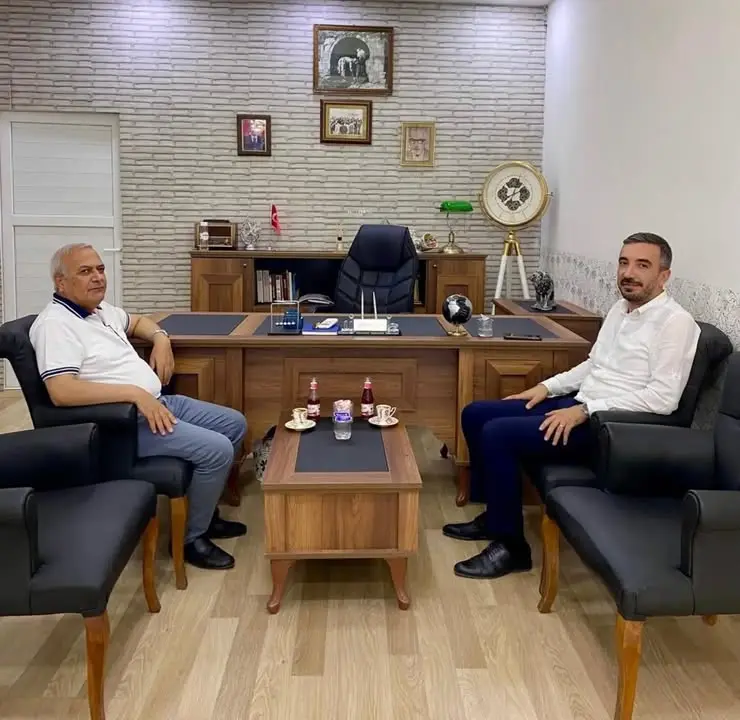 Adıyaman Ticaret ve Sanayi Odası Yönetim Kurulu Başkanı Mehmet Torunoğlu, Üyesi Ömer Yılancı'yı Ziyaret Etti