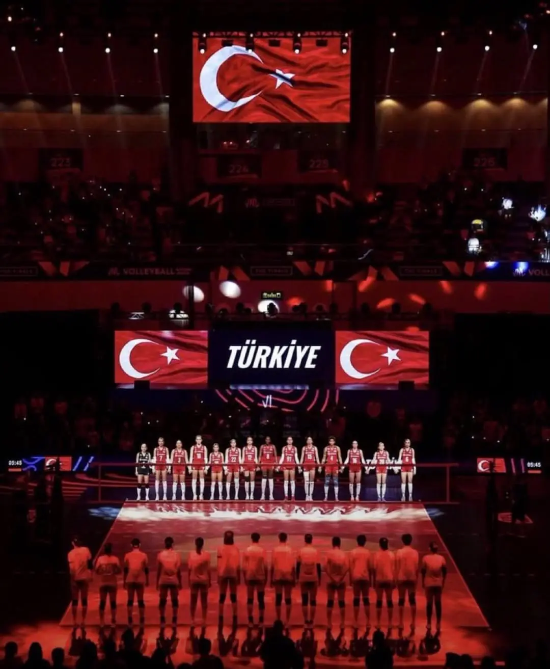 A Millî Kadın Voleybol Takımı 2026 FIVB Milletler Ligi Şampiyonu Oldu!