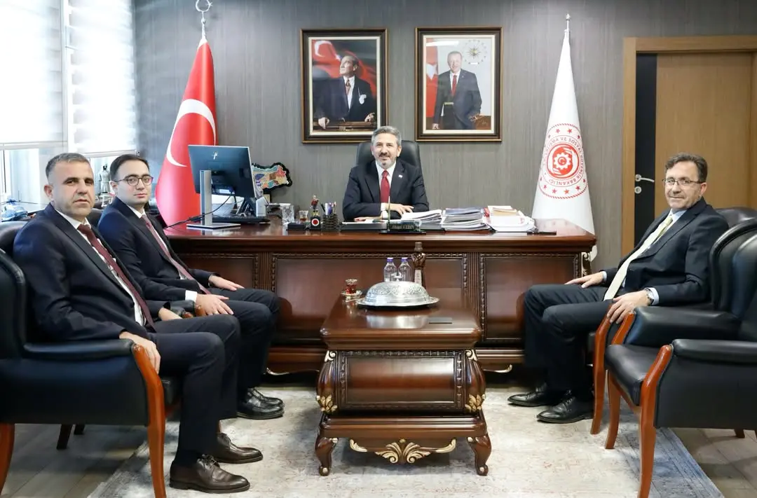 Sincik Kaymakamı, Belediye Başkanı ve AK Parti İlçe Başkanı Bakanlıkta Buluştu