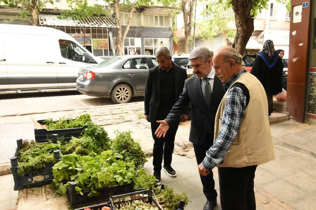 Besni Belediyesi Altyapı Çalışmaları Hakkında Toplantı Düzenledi