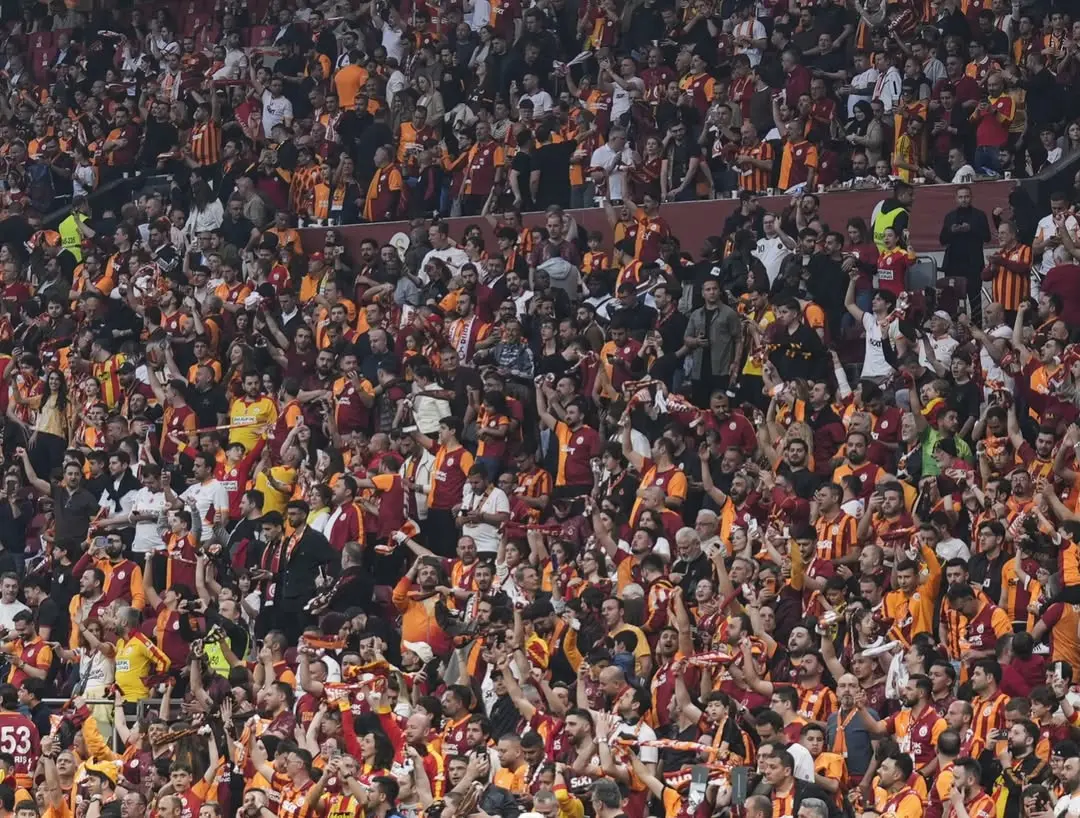 Galatasaray Ailesine Günaydın