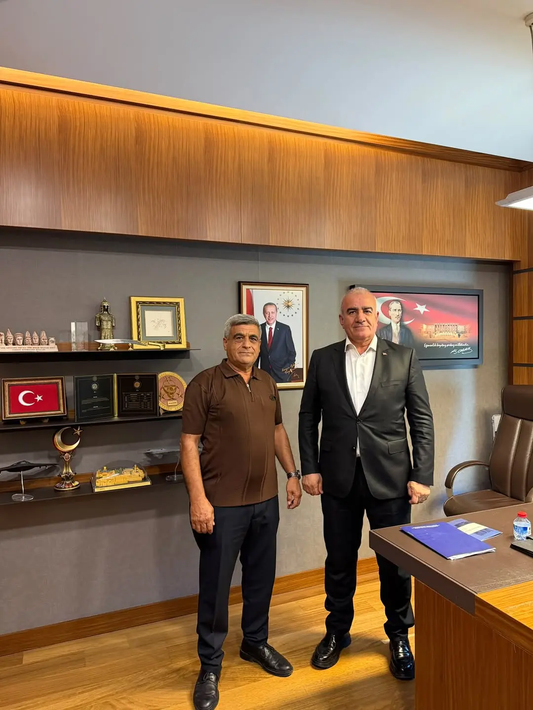 TBMM'de Kick Boks Adıyaman Federasyon Başkanı Haluk Erdoğan'a Ziyaret