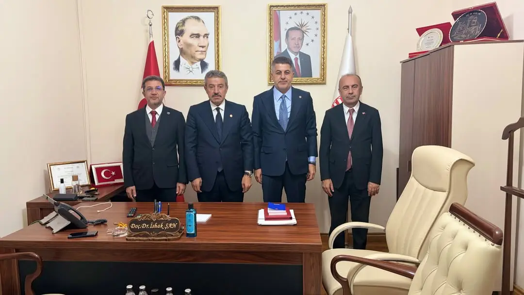 TBMM Başkanlık Divan Katip Üyesi Doç. Dr. İshak Şan'dan Üniversite Rektörleri Ziyareti