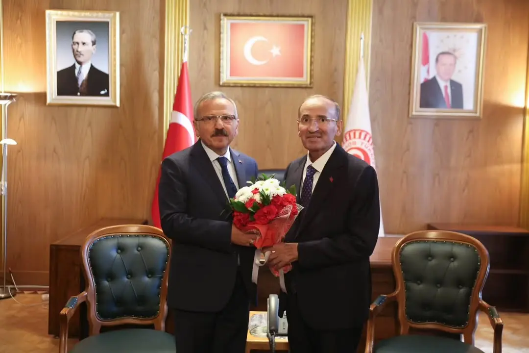 TBMM Başkanvekilliğine Seçilen Tokat Milletvekili Yusuf Beyazıt'a Tebrikler