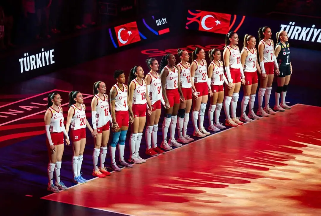 Fenerbahçe Kadın Voleybol Takımı VNL 2026 Finalinde!