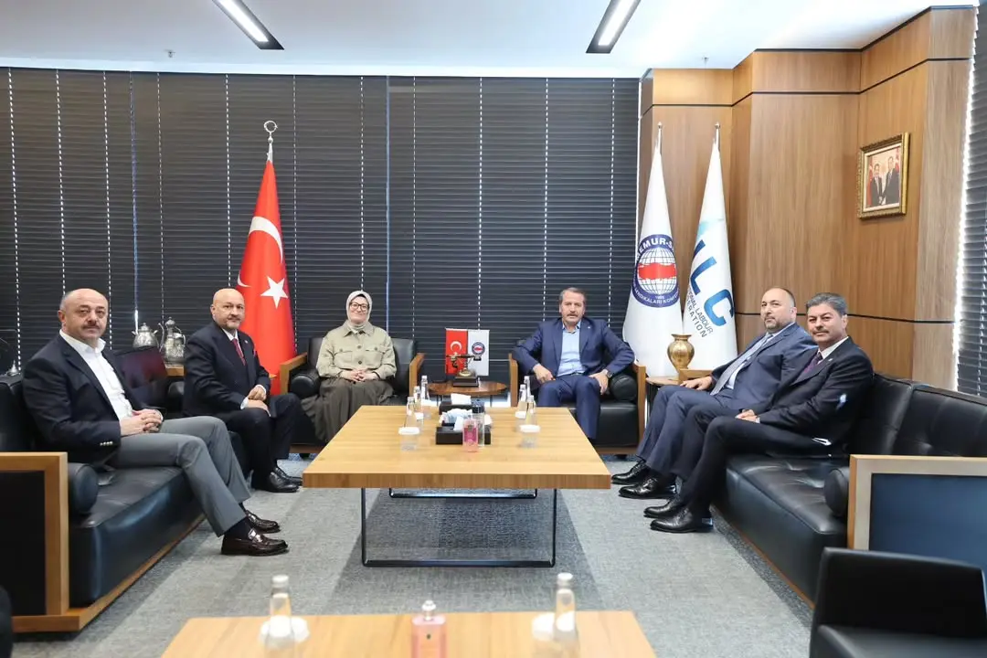 Memur-Sen Genel Merkezi'nde Taziye Ziyareti Gerçekleştirildi
