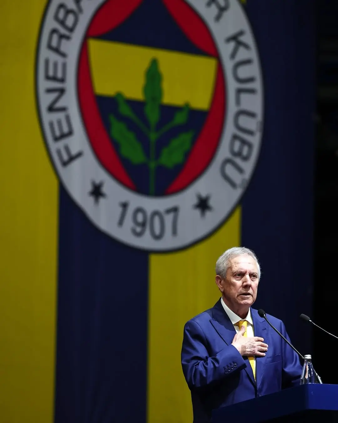 Fenerbahçe Başkanı Aziz Yıldırım'dan Güçlü Mesaj: 'Fenerbahçe Büyük Camia, Büyük Bir Güç'
