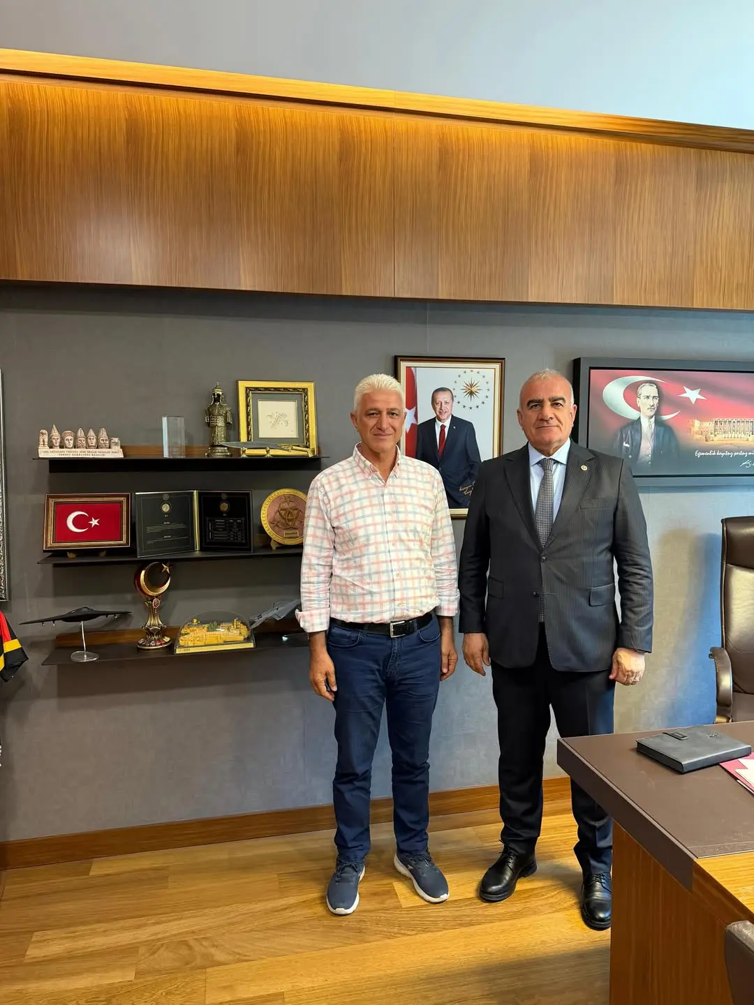 Adıyaman Duruş Gazetesi'nin Usta Gazetecisi TBMM'de Ağırlandı