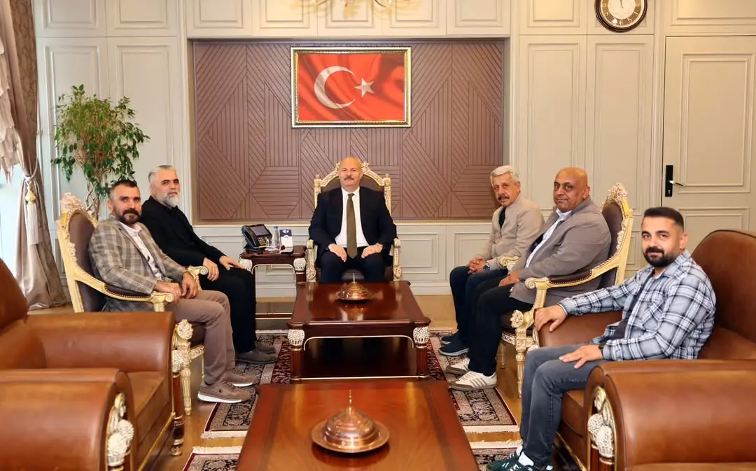 Adıyaman Valiliği, Vali Abdullah Küçük'ün Adıyaman Fırıncılar Esnaf ve Sanatkârlar Odası Başkanı Erhan Dağcı ve Yönetimini Kabul Etti