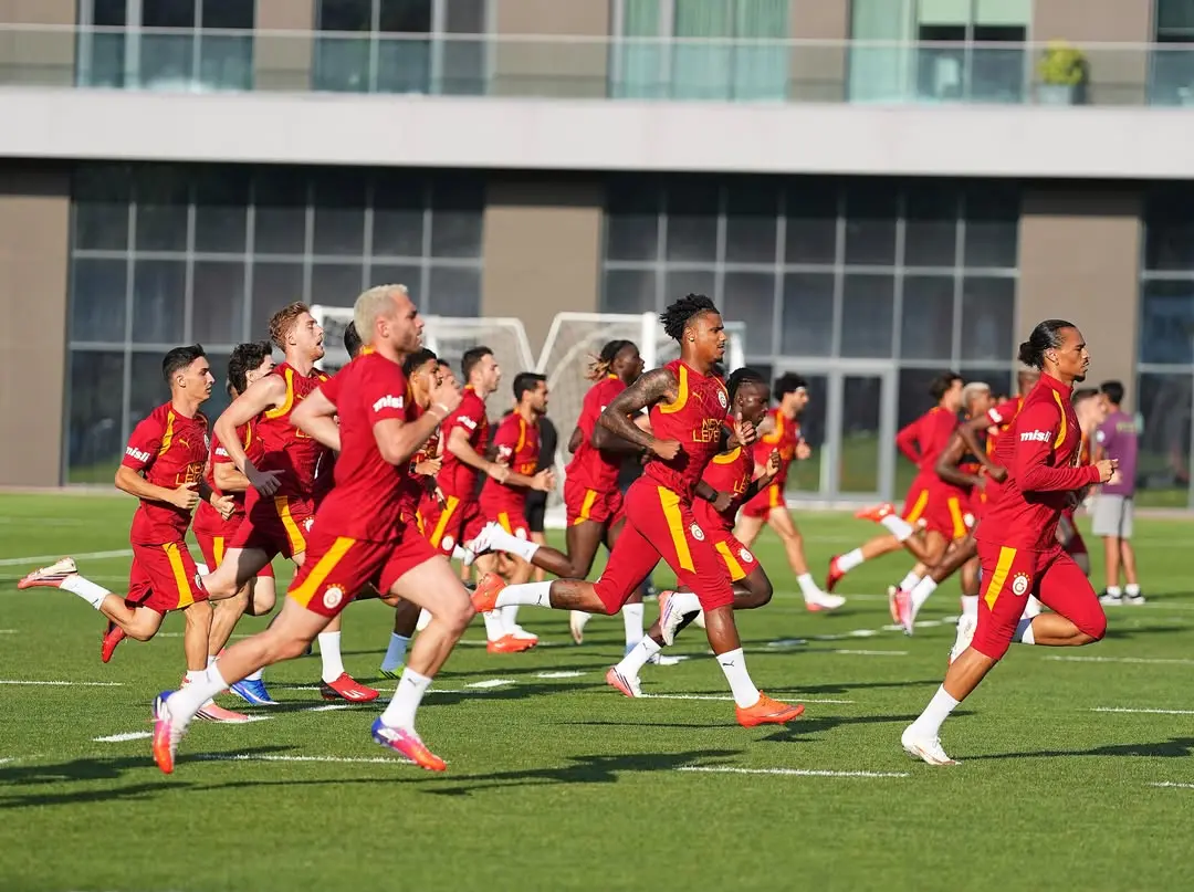 Galatasaray Ailesine Günaydın Mesajı