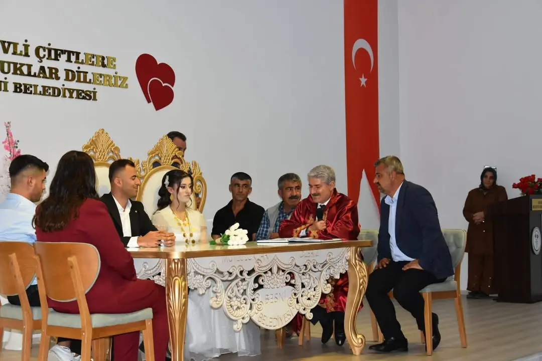 Besni Belediyesi'nin Düzenlediği Nikah Töreni
