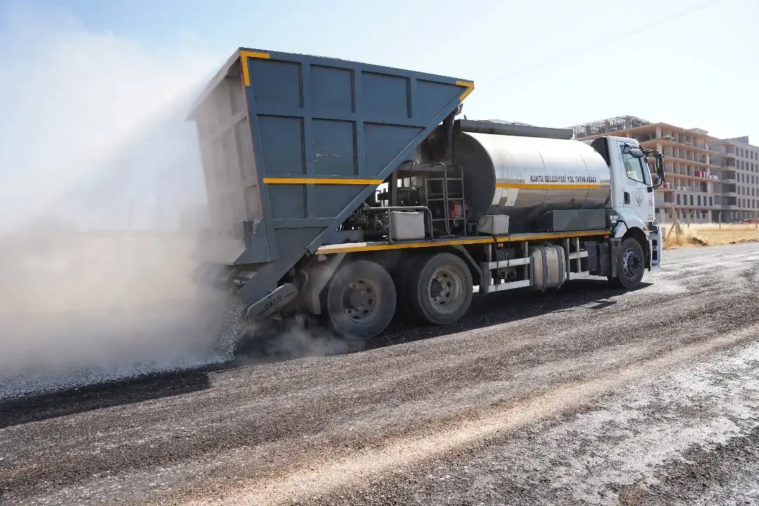 Kahta Belediyesi'nin Ulaşım İyileştirme Çalışmaları Devam Ediyor