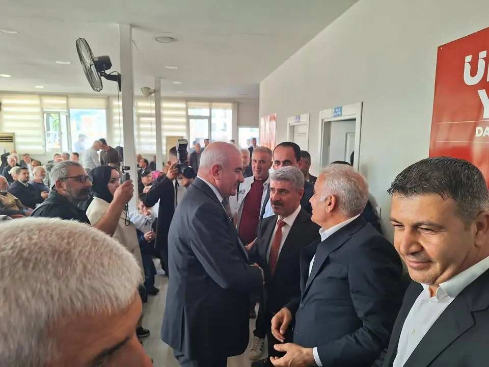 Besni Belediyesi'nden Ak Parti İl Başkanlığı Ziyareti