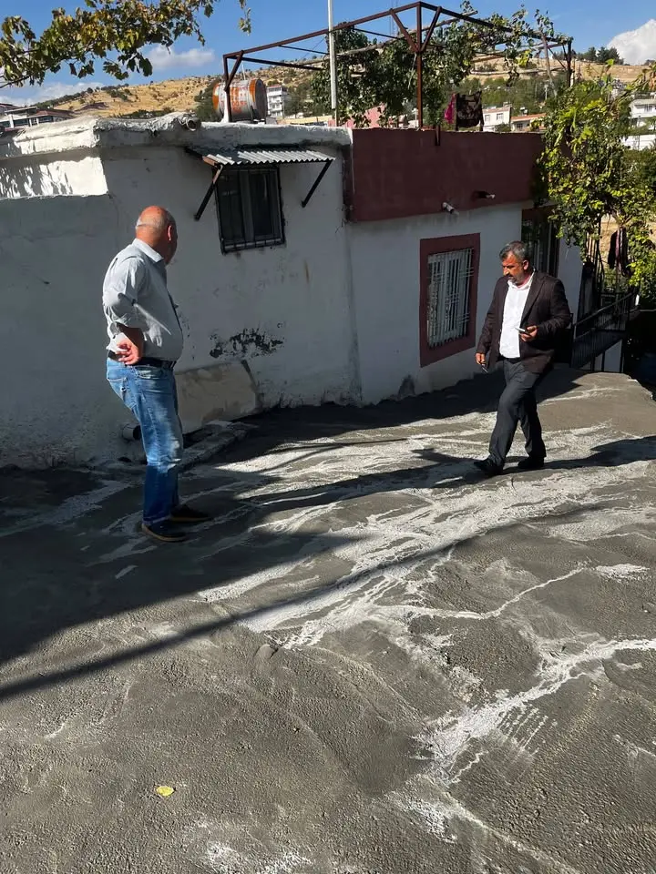 Besni Belediyesi'nin Çalışmalarını İnceleyen Selahattin Göktaş
