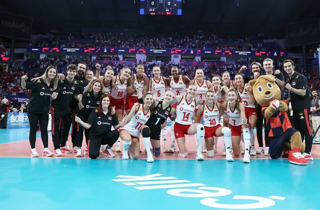 Filenin Sultanları EuroVolley 2026'da Almanya'yı Mağlup Ederek Yarı Finale Yükseldi