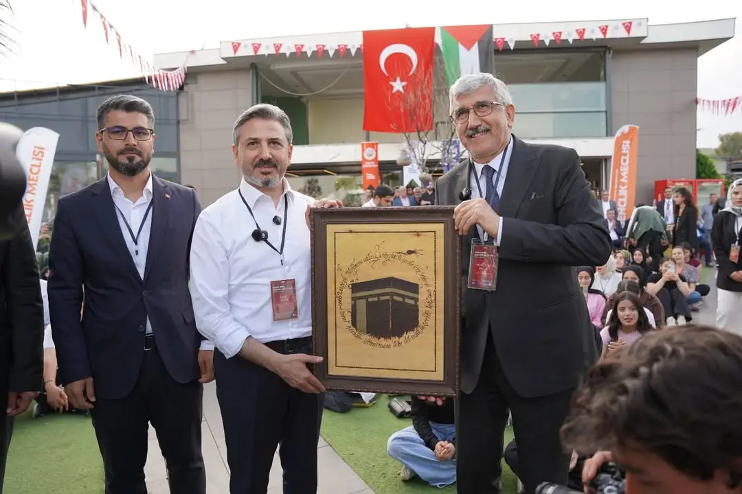 Kahta Belediyesi Gençlik Meclisi'nin Düzenlediği Kariyer Buluşması Programı
