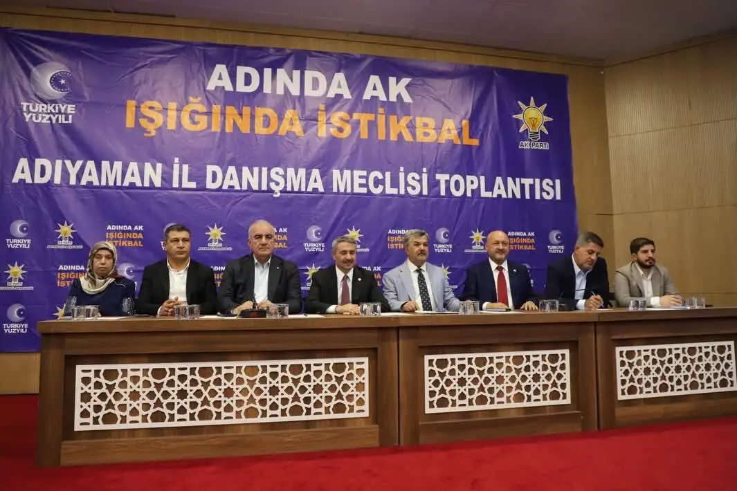 Besni Belediyesi'nin İl Danışma Meclisi Toplantısı Gerçekleştirdiği Fotoğraflar